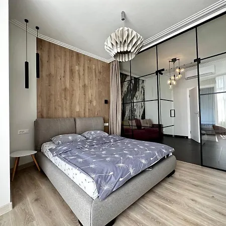 Sea Symphony 3-bedrooms Lux Apartment *